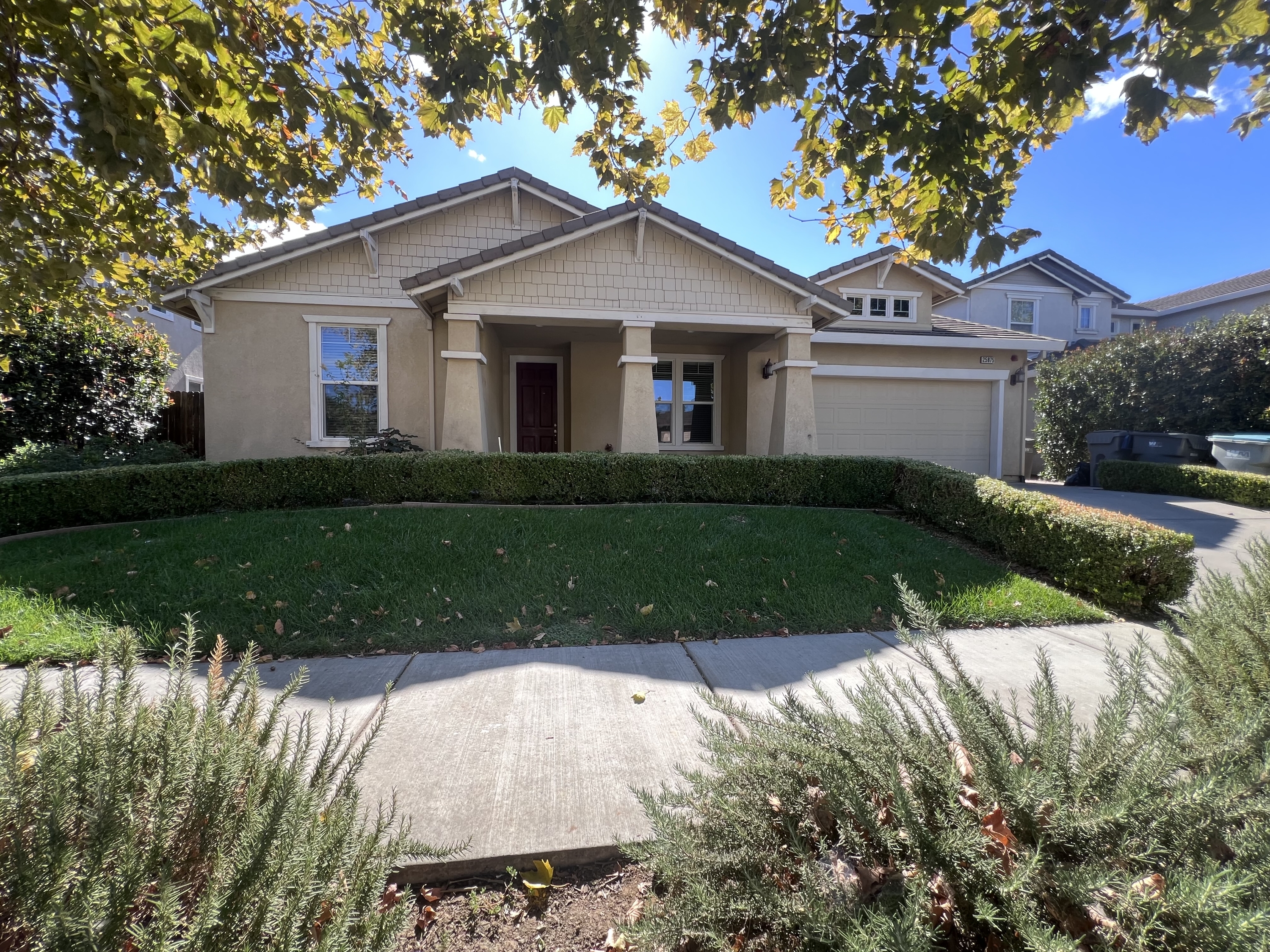 25875 Stephens Street